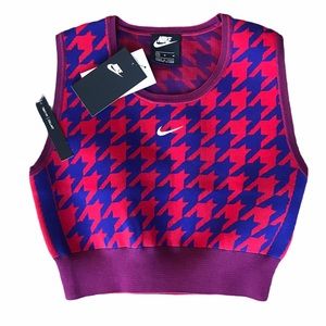Nike knit houndstooth crop top size medium